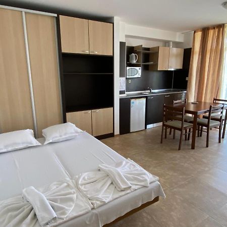Holiday Apartments Grand Kamelia Slântsjev Brjag Eksteriør bilde