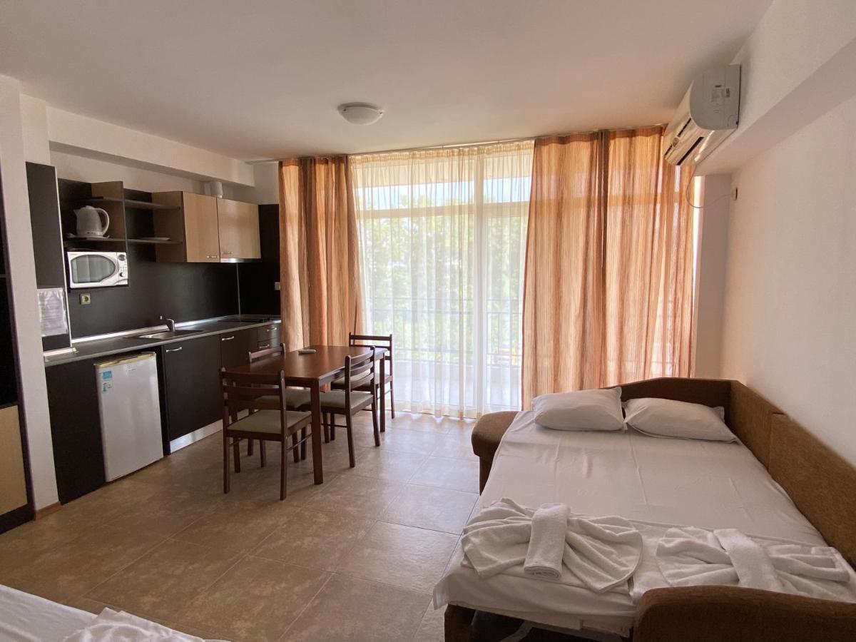 Holiday Apartments Grand Kamelia Slântsjev Brjag Eksteriør bilde