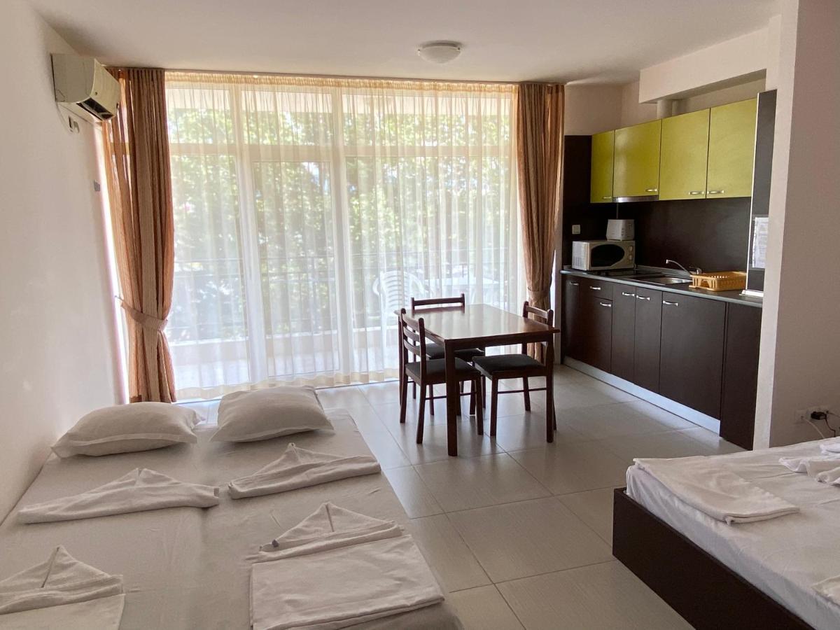 Holiday Apartments Grand Kamelia Slântsjev Brjag Eksteriør bilde